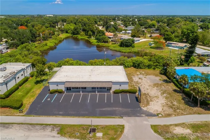 12538 Palm Beach Blvd 1, Fort Myers, Florida 33905