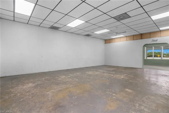 12538 Palm Beach Blvd 1, Fort Myers, Florida 33905