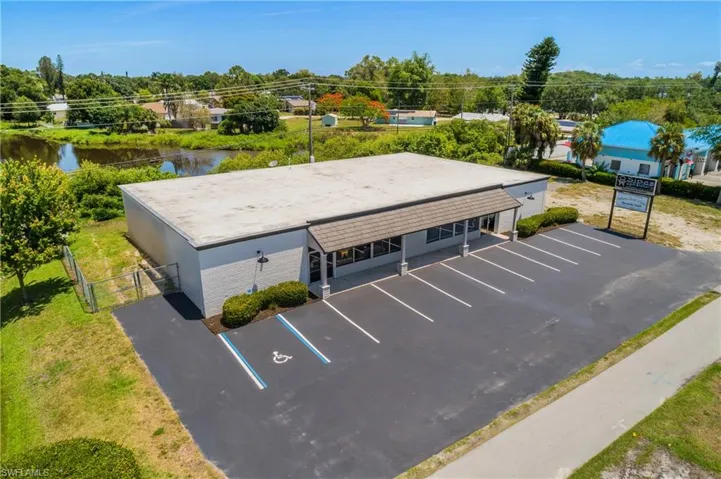 12538 Palm Beach Blvd 1, Fort Myers, Florida 33905