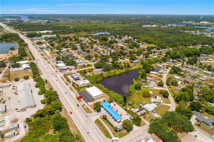 12538 Palm Beach Blvd 1, Fort Myers, Florida 33905