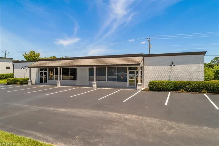 12538 Palm Beach Blvd 1, Fort Myers, Florida 33905