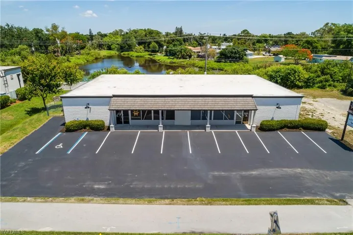 12538 Palm Beach Blvd 1, Fort Myers, Florida 33905