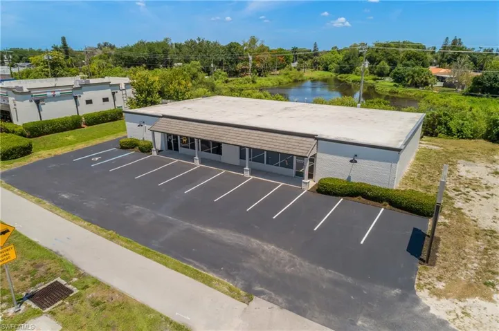12538 Palm Beach Blvd 1, Fort Myers, Florida 33905