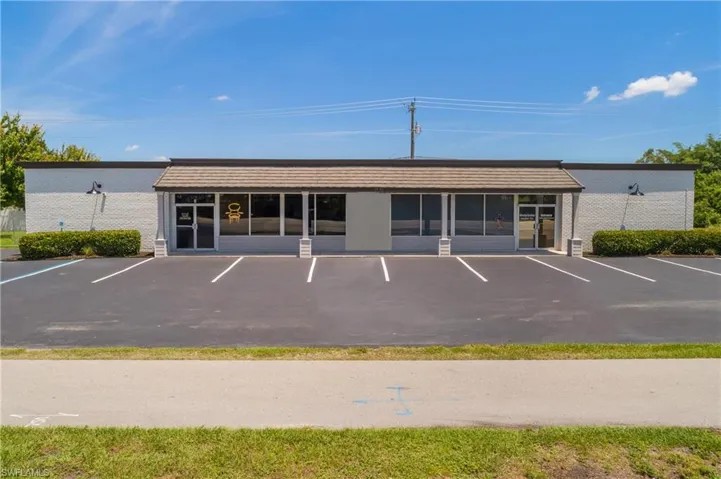 12538 Palm Beach Blvd 1, Fort Myers, Florida 33905