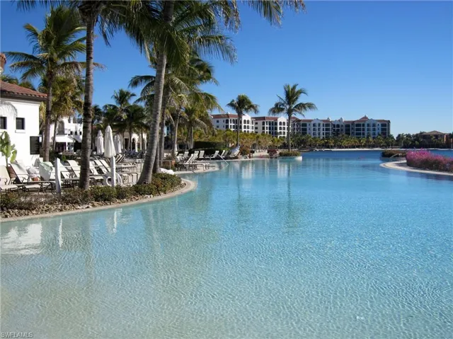 10541 Marino Pointe Dr 2002, Miromar Lakes, Florida 33913