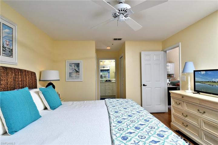 16200 Kelly Cove DR # 218, FORT MYERS FL 33908