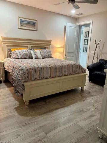 Second en-suite bedroom