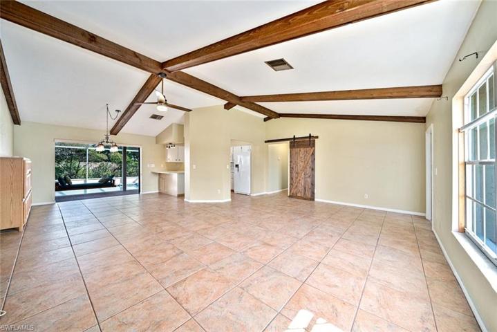 2121 SE 14th TER, CAPE CORAL FL 33990