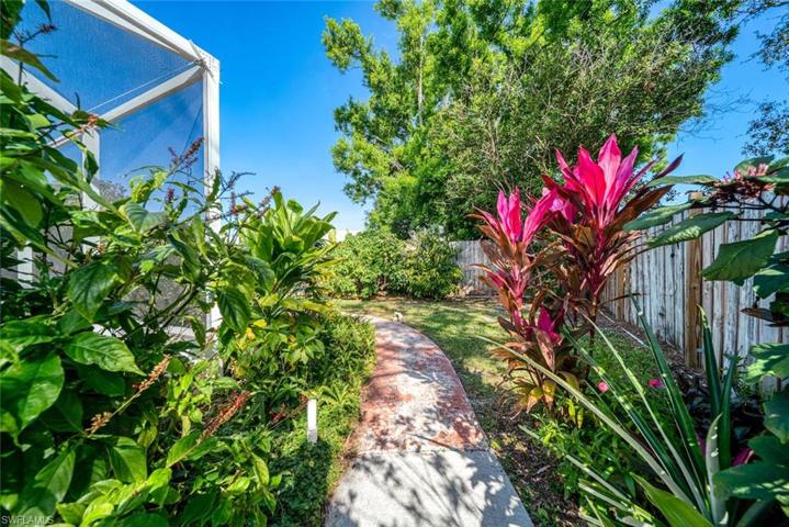 2121 SE 14th TER, CAPE CORAL FL 33990