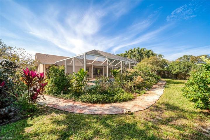 2121 SE 14th TER, CAPE CORAL FL 33990