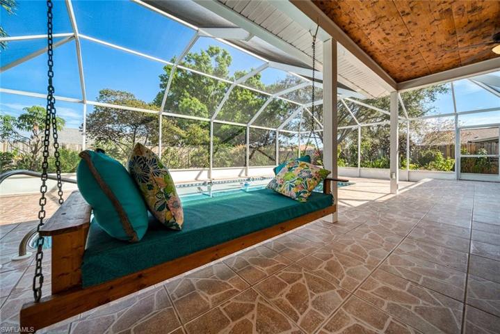 2121 SE 14th TER, CAPE CORAL FL 33990