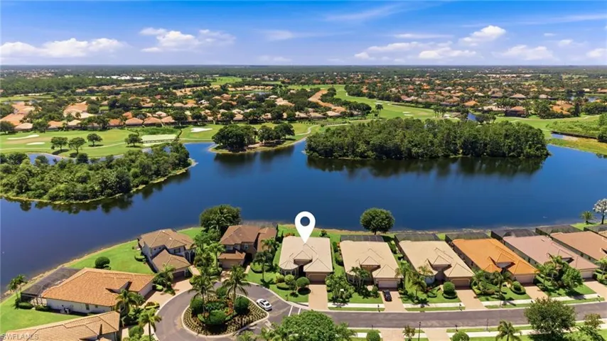 6168 Dogleg Dr, Naples, Florida 34113
