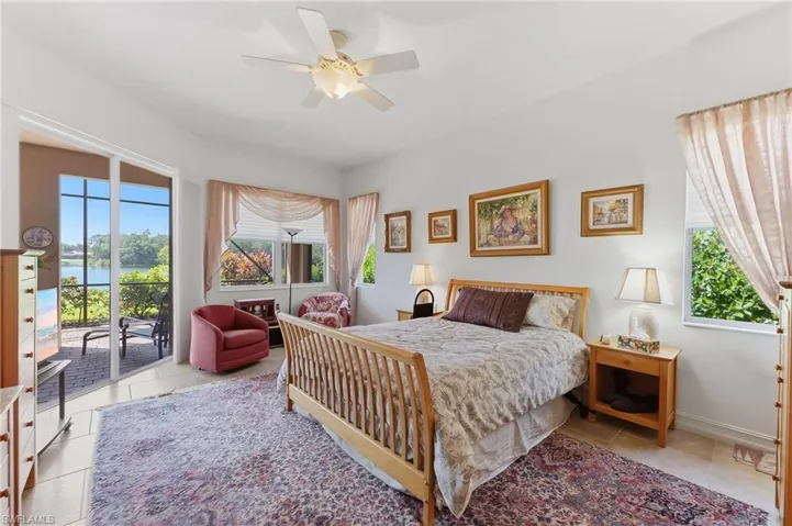 6168 Dogleg Dr, Naples, Florida 34113