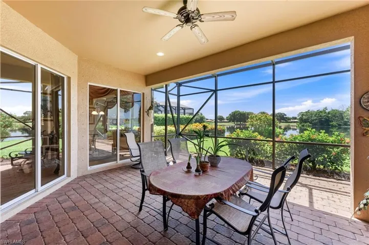 6168 Dogleg Dr, Naples, Florida 34113