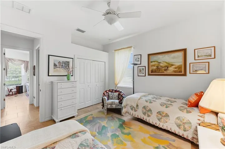 6168 Dogleg Dr, Naples, Florida 34113