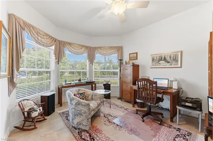 6168 Dogleg Dr, Naples, Florida 34113