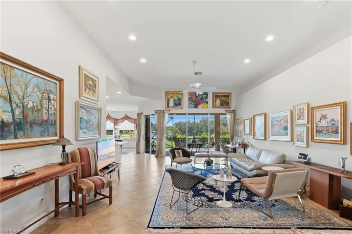 6168 Dogleg Dr, Naples, Florida 34113