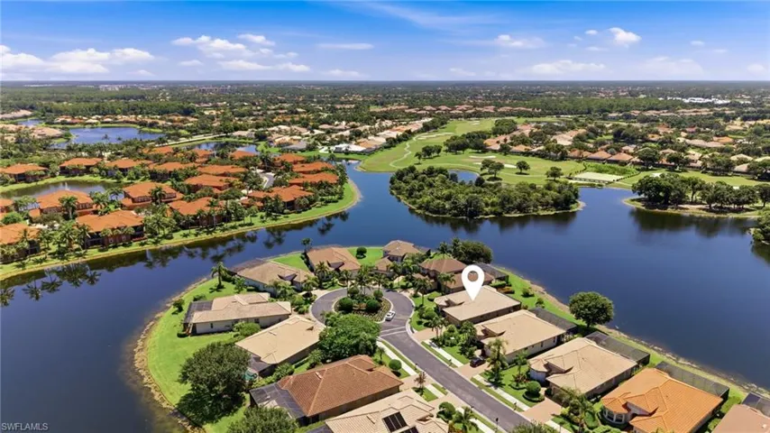 6168 Dogleg Dr, Naples, Florida 34113