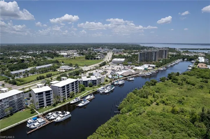 3458 Hancock Bridge Pkwy 114, North Fort Myers, Florida 33903