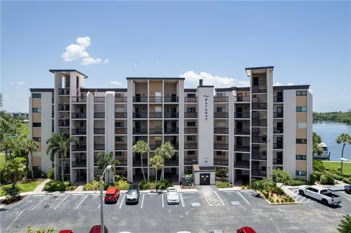 3458 Hancock Bridge Pkwy 114, North Fort Myers, Florida 33903