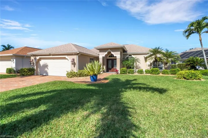 1466  Vintage  LN, Naples, FL 34104