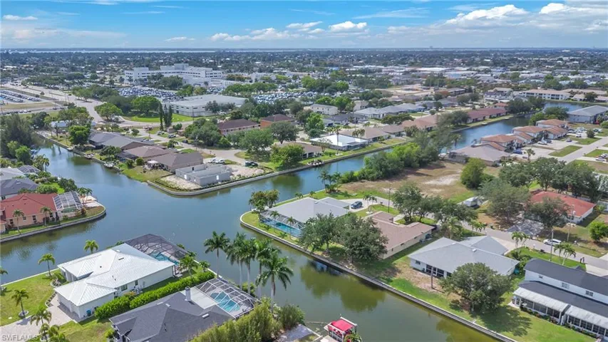 1245 SE 6th  ST, Cape Coral, FL 33990
