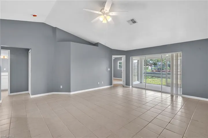 1245 SE 6th  ST, Cape Coral, FL 33990
