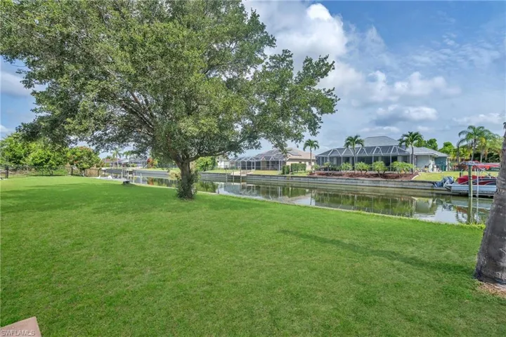 1245 SE 6th  ST, Cape Coral, FL 33990