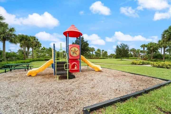 Maple Ridge Amenities