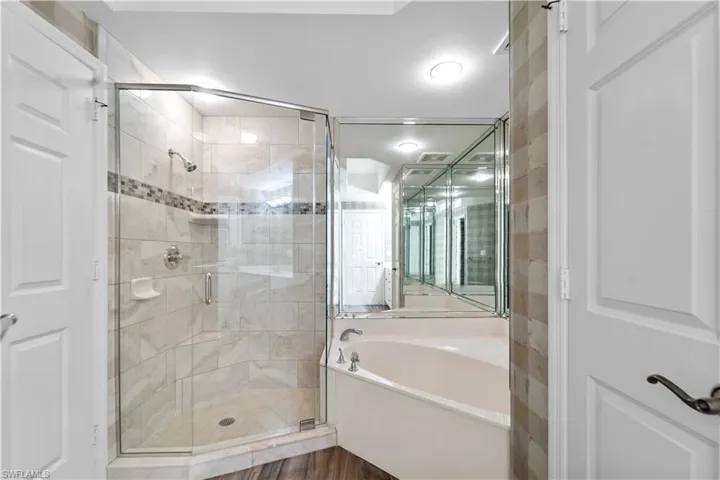 2797  1st  ST, Fort Myers, FL 33916