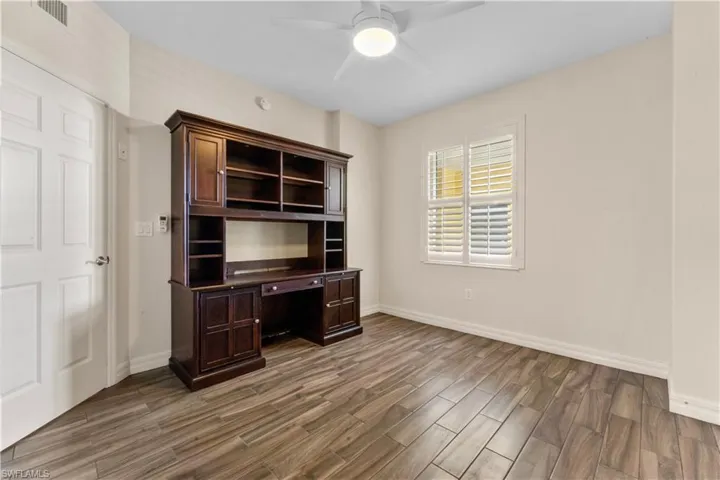 2797  1st  ST, Fort Myers, FL 33916