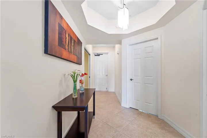 2797  1st  ST, Fort Myers, FL 33916