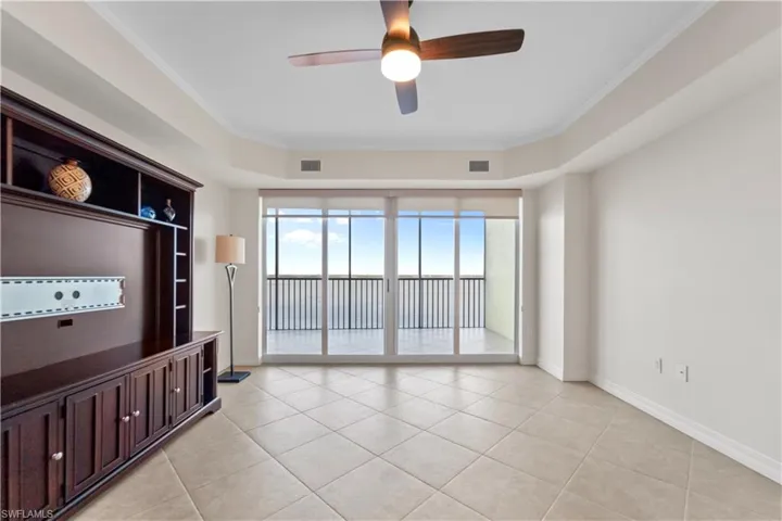 2797  1st  ST, Fort Myers, FL 33916