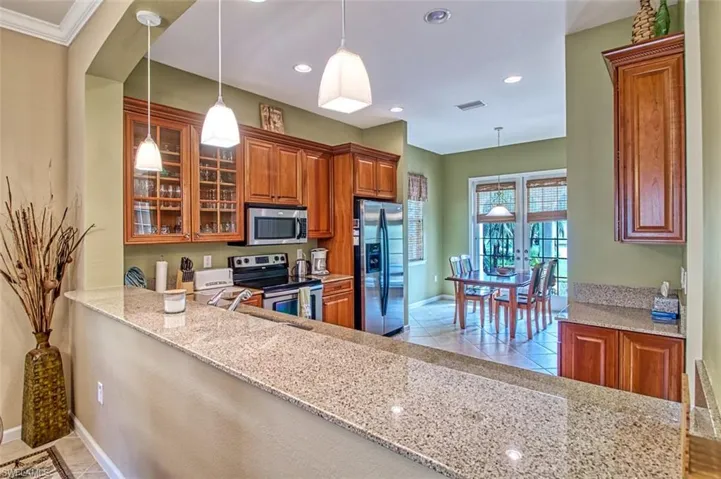 3460 Lakeview Isle Ct, Fort Myers, Florida 33905