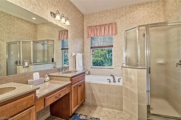 3460 Lakeview Isle Ct, Fort Myers, Florida 33905
