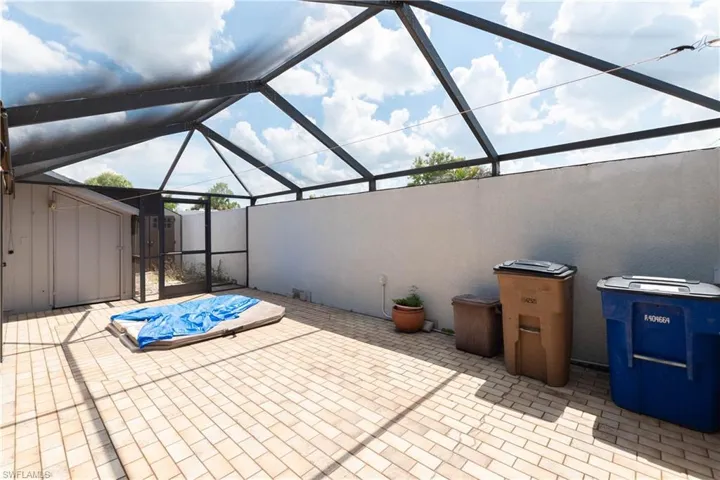 9749 Maplecrest Cir, Lehigh Acres, Florida 33936
