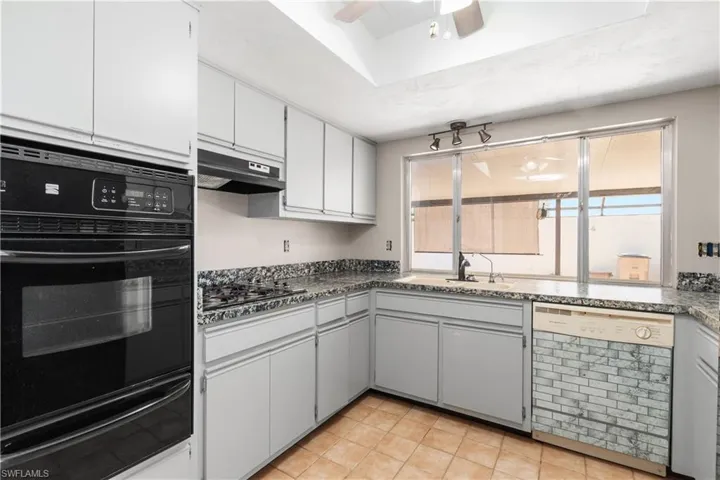 9749 Maplecrest Cir, Lehigh Acres, Florida 33936