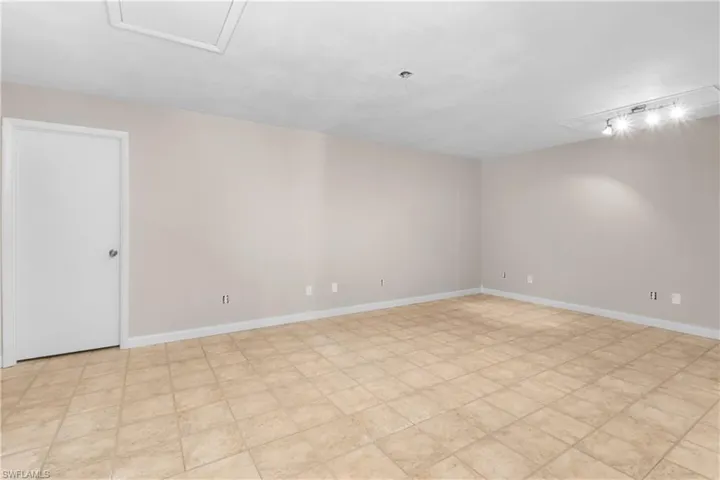 9749 Maplecrest Cir, Lehigh Acres, Florida 33936