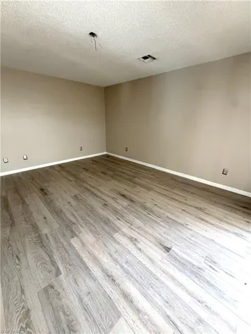 9749 Maplecrest Cir, Lehigh Acres, Florida 33936