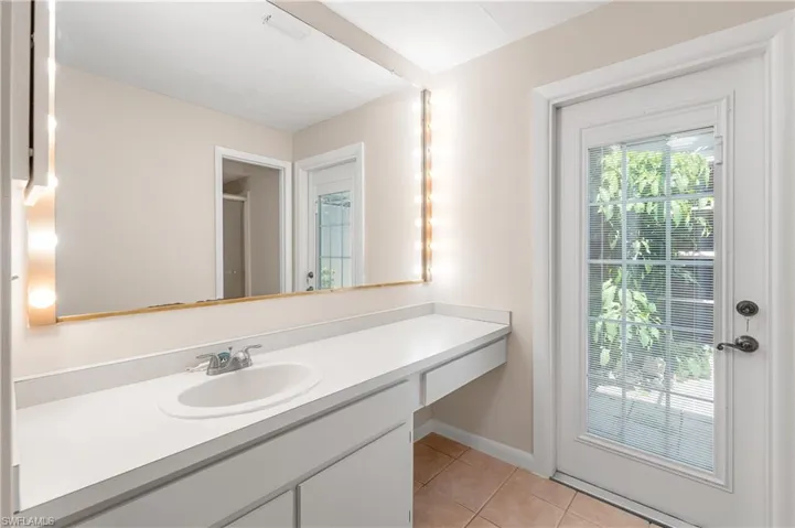 9749 Maplecrest Cir, Lehigh Acres, Florida 33936