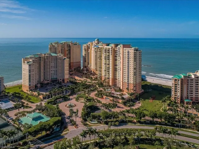 Drone / aerial view of expansive coastline