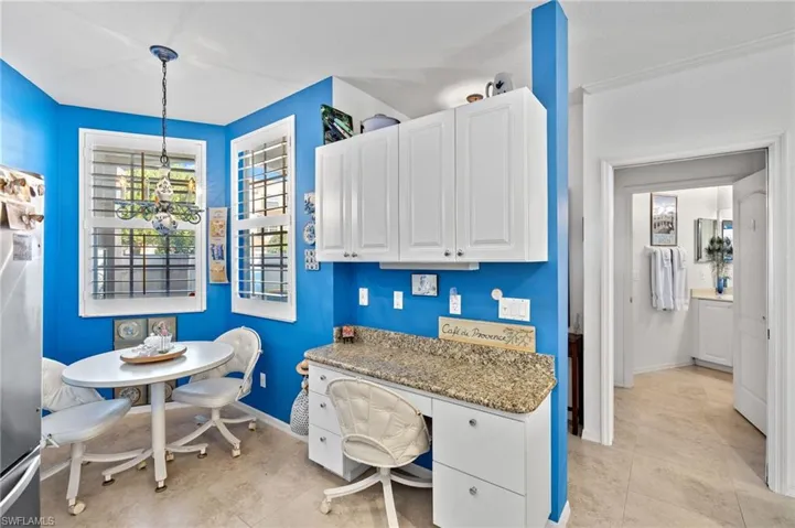 8310  Excalibur  CIR, Naples, FL 34108