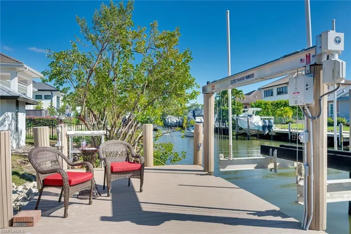 16K lb. Boat Dock/Lift
