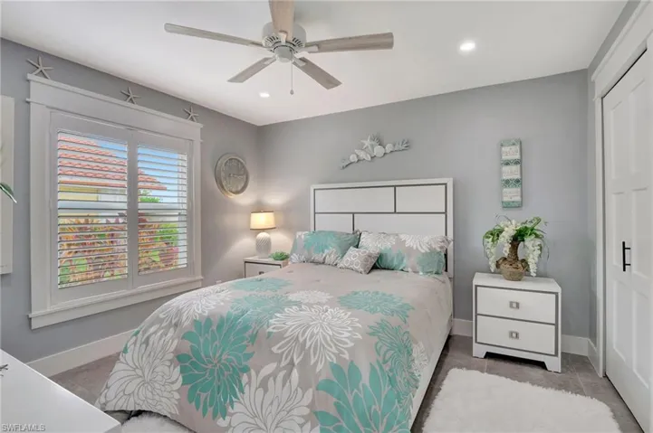 12811  Kelly Sands  WAY, Fort Myers, FL 33908