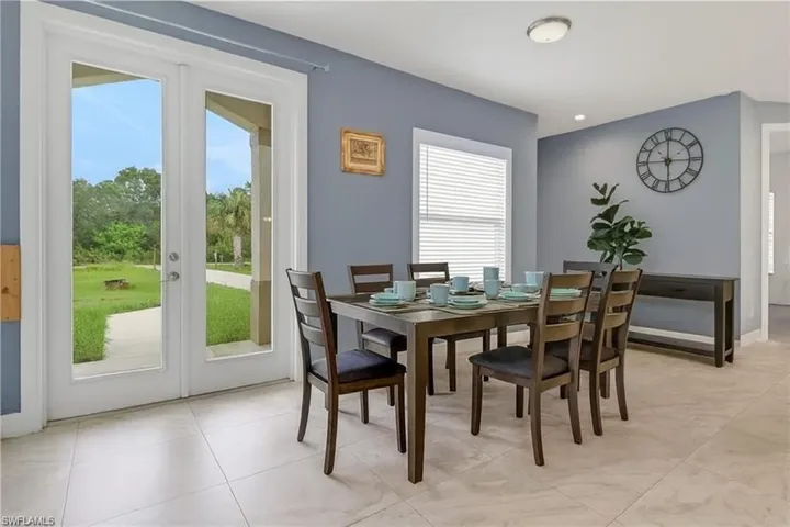4240  62nd NE AVE, Naples, FL 34120