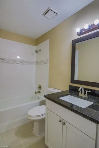 6250  Timberwood  CIR, Fort Myers, FL 33908