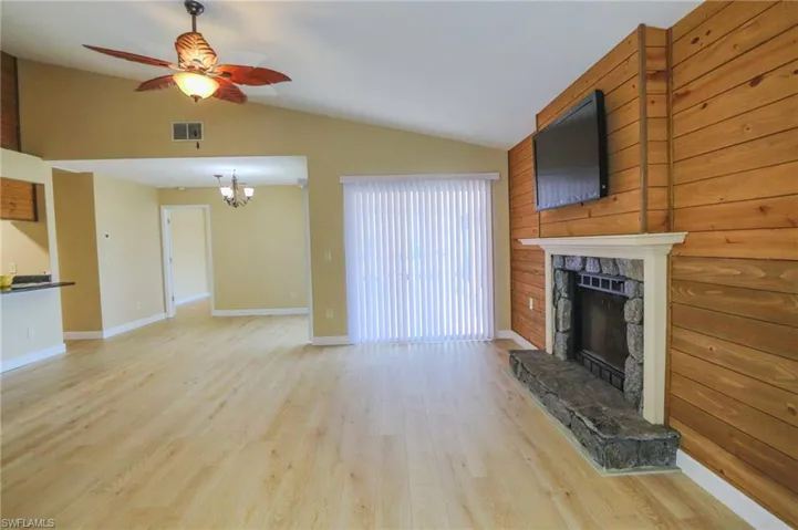 6250  Timberwood  CIR, Fort Myers, FL 33908