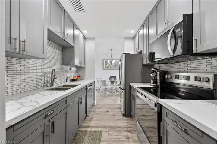 27256 San Marino Dr S, Punta Gorda, Florida 33983