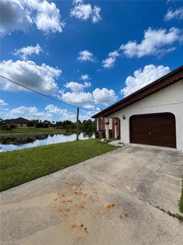 1430 Se 6th Ave, Cape Coral, Florida 33990
