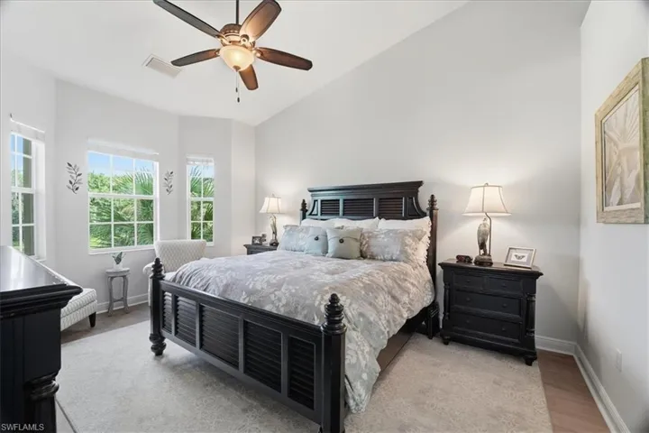 7842 Hawthorne Dr 1703, Naples, Florida 34113